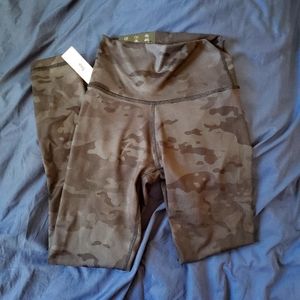 NWT TNA Atmosphere leggings Camo